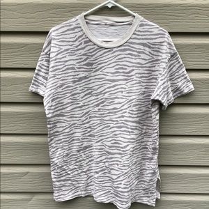 Women's Oversized AE T-Shirt